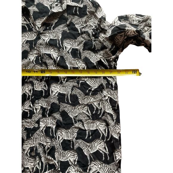 Jane + Delancey Zebra AOP Womens/Teen Blouse Size 1X Sheer Avant Garde - Picture 6 of 9